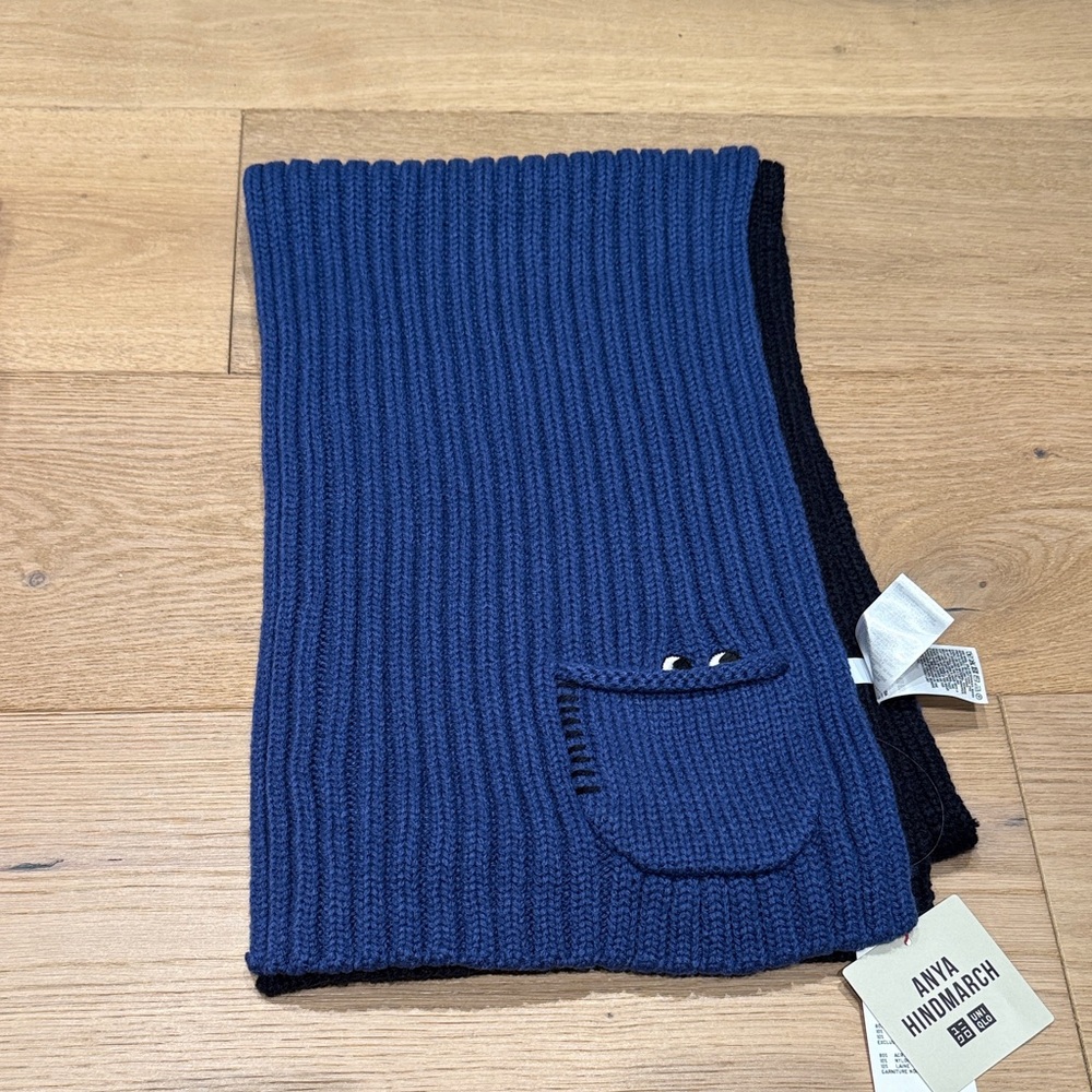 Anya Hindmarch x Uniqlo scarf and matching mittens
